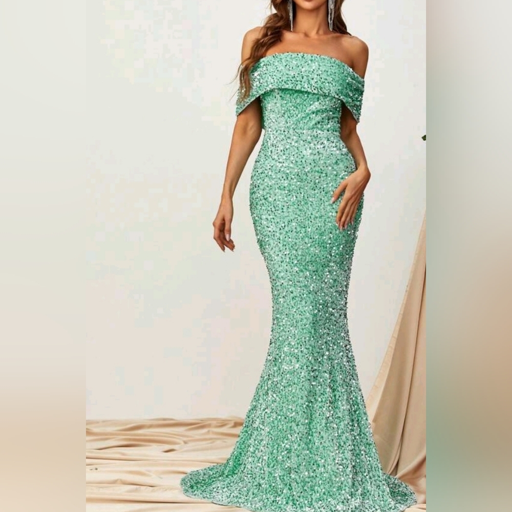 Luxe Sequin Velvet Off Shoulder Dress Mermaid Maxi Light Green - Picture 2 of 9
